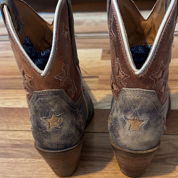 Dingo Distressed Brown and Blue Star Ankle Boots - Picture 5 of 9